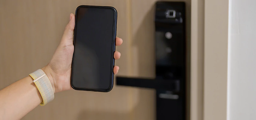 Keypad Wifi Locks Repair And Installation in Paramount, CA