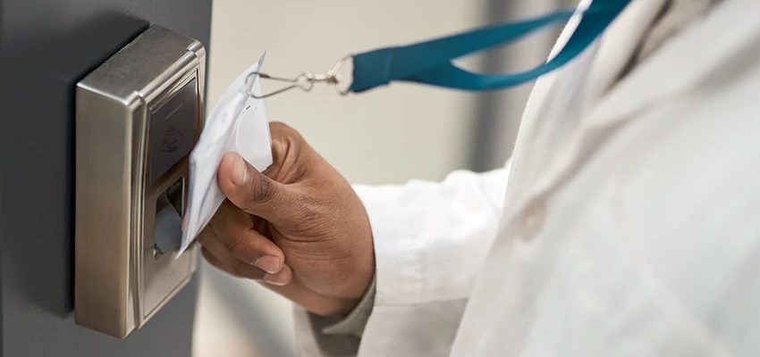 Commercial Locksmith For Rekey in Paramount, CA